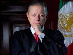 Quienes aprobaron por su dimisión al cargo, lo hicieron con el argumento de que no se le puede obligar a permanecer contra su voluntad. ESPECIAL/ Arturo Zaldívar.