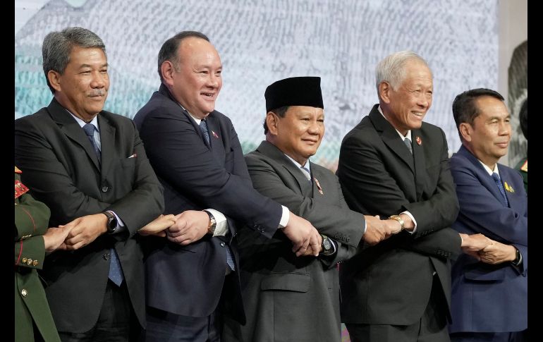 The 17th Asean Defense Minister Meeting