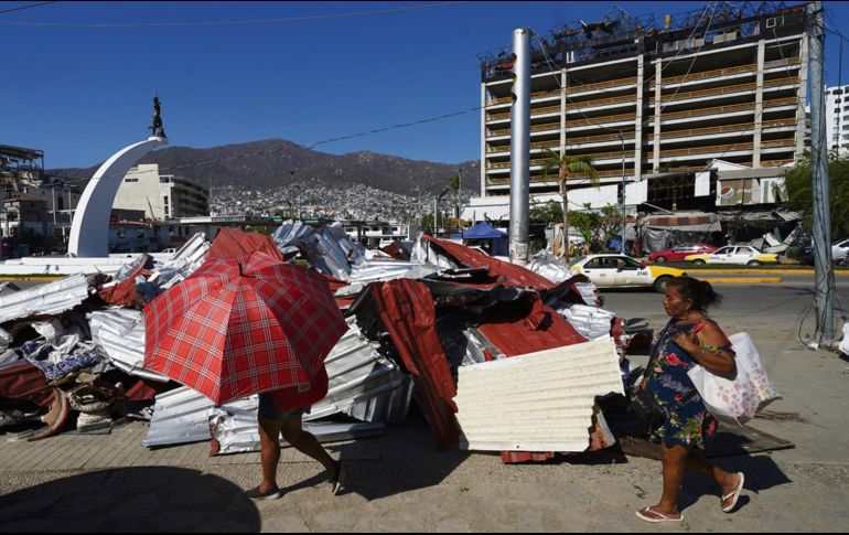 La iniciativa señala que el plan presentado por el Gobierno federal no otorga seguridad jurídica. AP