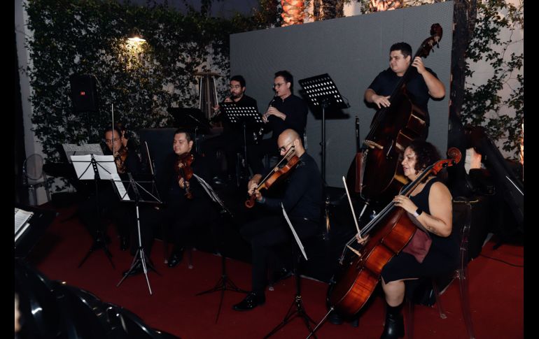 Orquesta De La Opera De Jalisco. GENTE BIEN JALISCO/ Claudio Jimeno