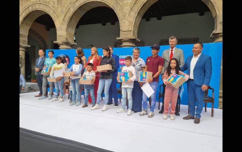 Es el segundo año que la Secretaría de Salud entrega estos apoyos y brinda dicha atención, con una inversión superior a los 10 millones de pesos. EL INFORMADOR / J. Diaz