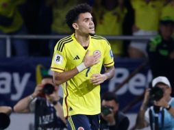 Luis Díaz dedicó sus anotaciones a su padre, quien estaba presente en el estadio días después de haber sido liberado de su secuestro que se prolongó por 12 días. EFE/M. Dueñas