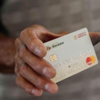 ¿En qué mes empiezan los aumentos de la Pensión Bienestar en 2024?