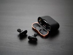 En estos días del Buen Fin, muchas personas aprovechan para comprar mercancía pensada en la Navidad. ESPECIAL / Foto de Yu Hai en Unsplash