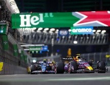 Daños en el alerón delantero dificultaron la carrera de Checo. EFE/C. Brehman