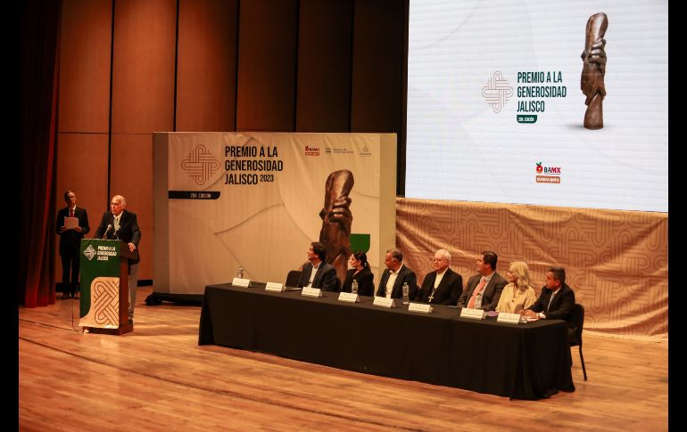 Este martes fue entregado, en su segunda edición, el Premio a la Generosidad Jalisco, impulsado por el Banco de Alimentos de Guadalajara en coordinación con la Secretaría del Sistema de Asistencia Social. EL INFORMADOR / A. Navarro