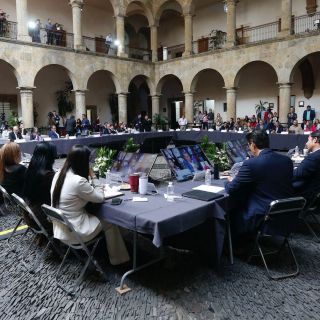 Patean al próximo año la evaluación de obras contratadas con deuda