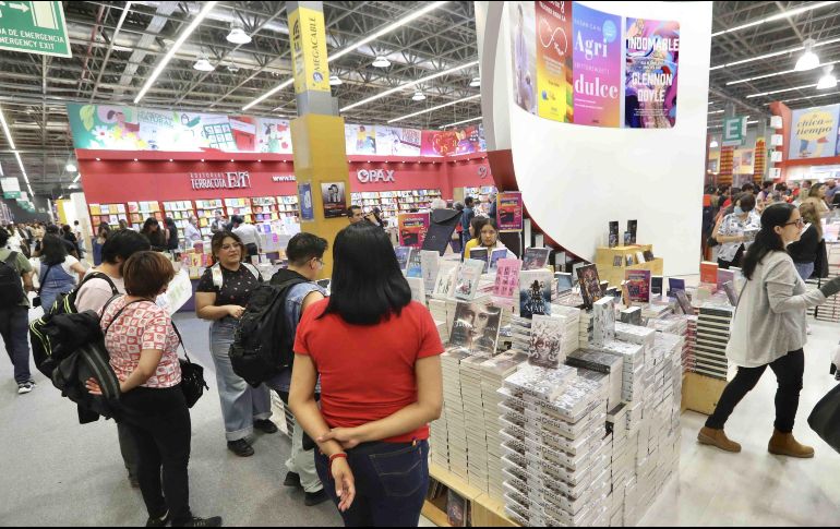 Aunque se puede llegar por distintas vías y medios, la organización de la Feria da la opción del uso de “Transporte gratuito FIL”. SUN / ARCHIVO