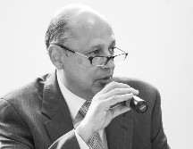 El IMSS anunció la muerte del Dr. Castillero Manzano. EL INFORMADOR / ARCHIVO