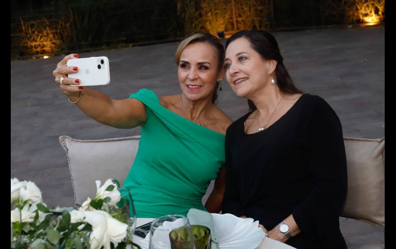 Lulú González y Mayra De Salinas. GENTE BIEN JALISCO/ Claudio Jimeno