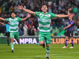 Juan Brunetta hizo a los minutos 6 y 69 los dos goles de Santos. IMAGO7/E. Saavedra