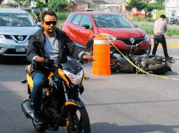 Una de las medidas que el Ayuntamiento de Guadalajara busca impulsar con la campaña “No te arriesgues, baja la velocidad” es que los motociclistas usen casco. EL INFORMADOR/Archivo