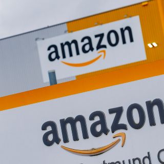 Trabajadores de Amazon hacen huelga por malas condiciones laborales este Black Friday