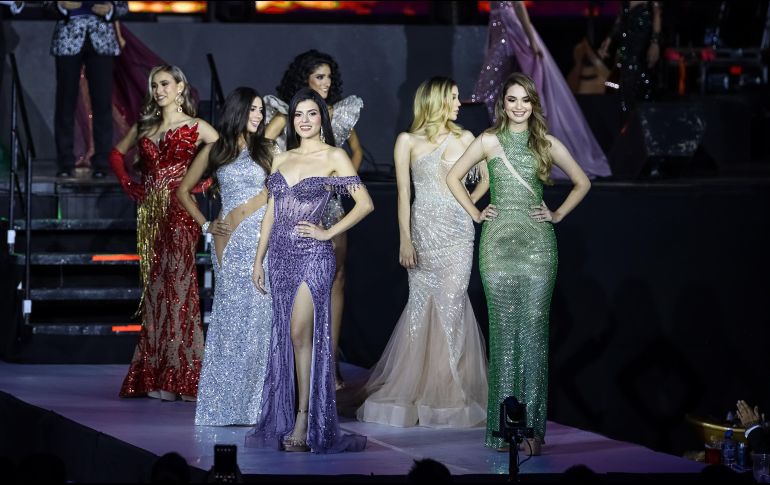 La pasarela en traje de noche preludió el veredicto final. EL INFORMADOR/A. Figueroa