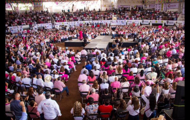 El evento fue convocado por Confío en México y Foro Plural Jalisco. EL INFORMADOR/ H. Figueroa.
