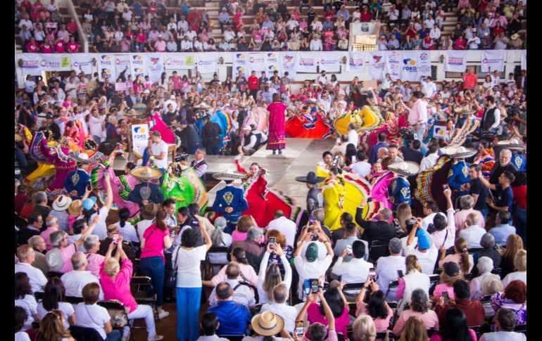 El evento fue convocado por Confío en México y Foro Plural Jalisco. EL INFORMADOR/ H. Figueroa.