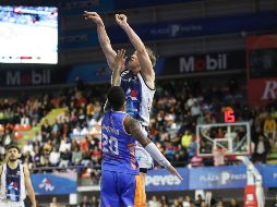 Los Astros perdieron con un marcador final de 89-83. ESPECIAL/ 