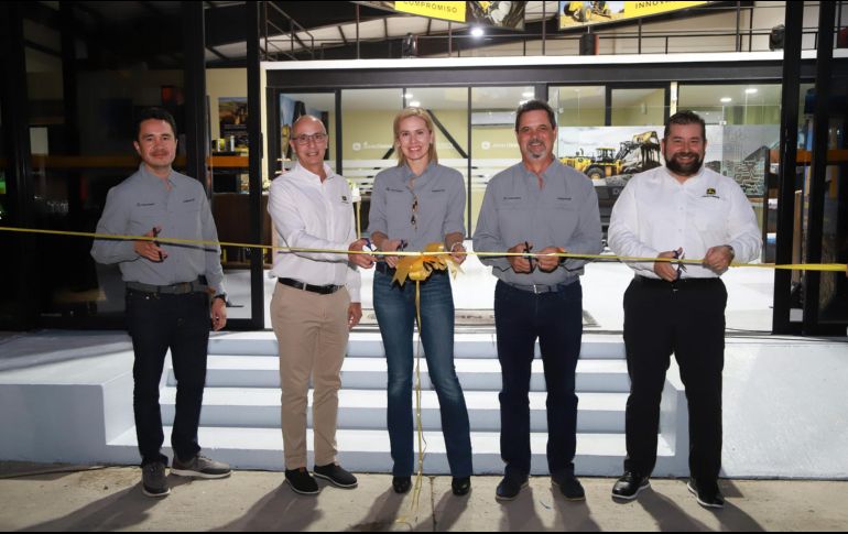 Vinicio Gómez, Roberto Márquez, Ana Pumarejo, Álvaro Madero y Jesús Villarreal. GENTE BIEN JALISCO/ Tony Martínez