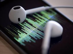 Si eres de los que no utilizan la plataforma, seguramente conoces otras alternativas para oír a tus artistas favoritos. AFP / ARCHIVO