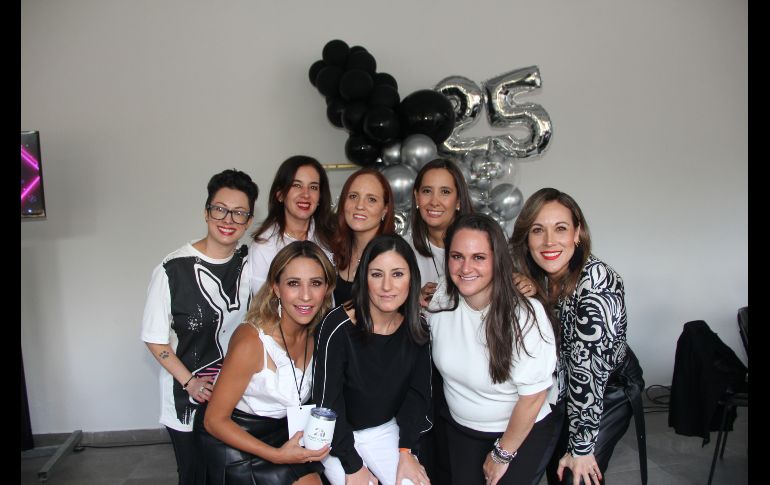 Mariana Santamarina, Ana Paula de Anda, Sofy Tostado, Mara Granados, Karla Garnica, María Fernanda Morales, Karol Gil y Jessica Rizzo. GENTE BIEN JALISCO/ Esmeralda Escamilla
