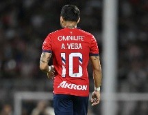 Es de destacar que el contrato de Alexis Vega que lo vincula con Chivas concluye hasta el verano de 2024. IMAGO7/Archivo