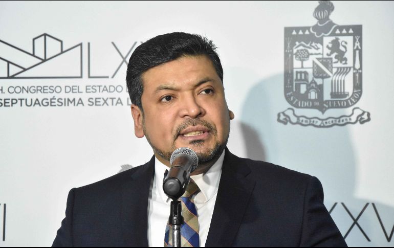 Luis Enrique Orozco aseguró que hasta las 01:00 horas no ha tenido comunicación con Samuel García. SUN