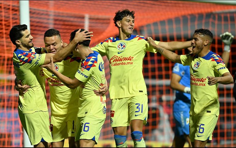 Los Azulcremas supieron contener el ataque esmeralda. IMAGO7.