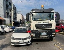 Además de garantizar la seguridad de los usuarios de los vehículos que participan en un choque laminero, el objetivo de este nuevo protocolo es liberar las vías. ESPECIAL