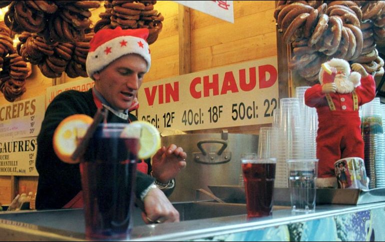 Aunque el ponche de frutas sea nutritivo y delicioso se sugiere no agregar azúcar o piloncillo. EL INFORMADOR/ ARCHIVO.