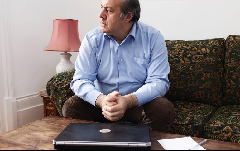 Si tienes un trabajo bastante demandante y sientes que nunca terminas de trabajar, debes saber que tienes derecho a la desconexión digital. Unsplash.