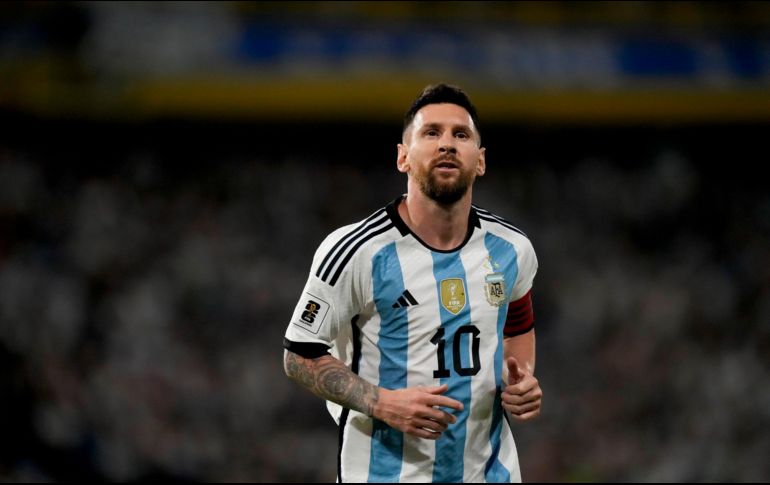Messi fue reconocido por Time como uno de los mejores futbolistas en la historia. AP/ M. Delacroix.