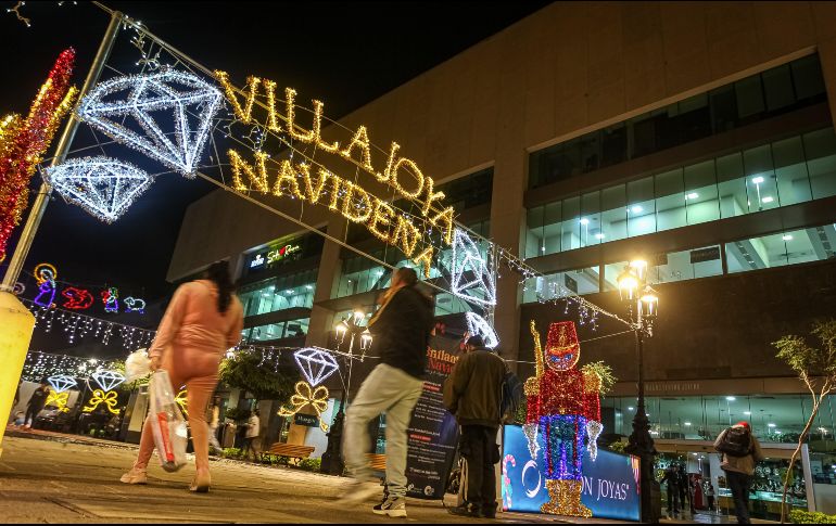Prevén un incremento en las ventas de hasta un 30 por ciento en Brillante Navidad. ELINFORMADOR/ H. FIGUEROA