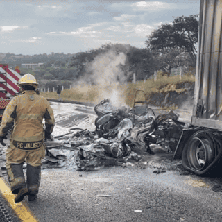 Choque en la Autopista a Tepatitlán deja dos personas muertas y cinco lesionadas