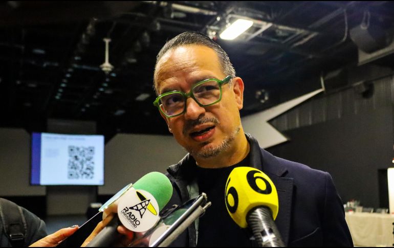 Luis Cisneros, regidor de Guadalajara, habló de los avances en el retiro de cable de telecomunicaciones en desuso instalado en la ciudad. EL INFORMADOR / Arturo Navarro