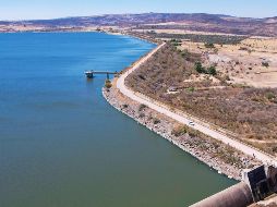 Reconocen bajo nivel en presa clave para Guadalajara