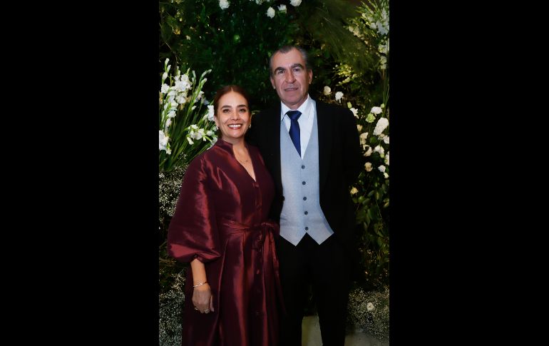 Antonio Tinajero y Gabriela Suárez. GENTE BIEN JALISCO/ Claudio Jimeno