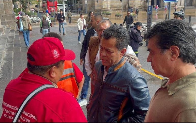 En Jalisco, particularmente la presidencia Municipal de Guadalajara, fue evacuada con orden por parte de servidoras y servidores públicos, y sus visitantes. ESPECIAL