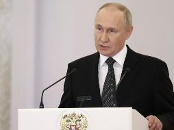 El 75.8 % de los rusos aprueba la gestión de Putin, quien legalmente tiene la posibilidad de seguir en el cargo hasta 2036. SPUTNIK/AP/V. Sharifulin