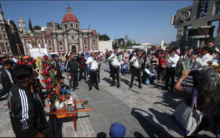 Una de las fiestas más importantes del pueblo católico mexicano es el 12 de diciembre, la fiesta de Santa María de Guadalupe. EL INFORMADOR/ ARCHIVO.