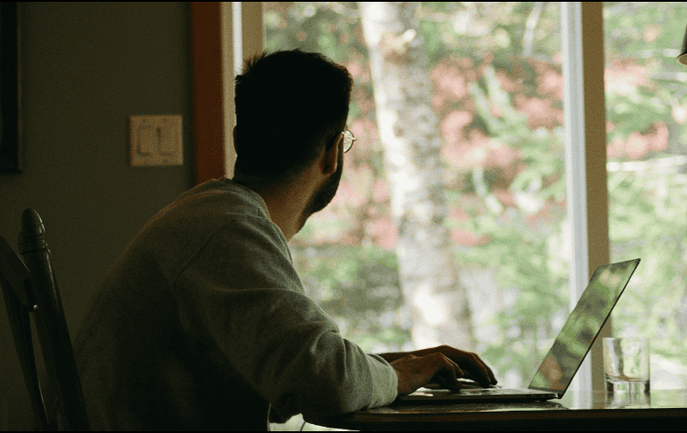 Si haces Home Office ya no será tan probable que puedas moverte libremente. Unsplash.