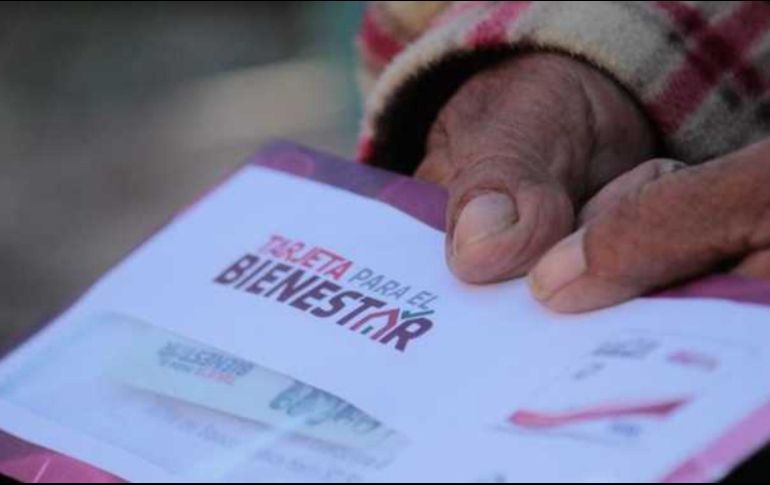 El programa de la Pensión Bienestar está establecido como derecho constitucional a favor de adultos mayores. ESPECIAL / Secretaría del Bienestar