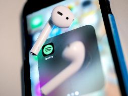Spotify se ha posicionado como uno de los servicios de suscripción por contenido más populares en el mundo. AFP / ARCHIVO