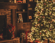 Mhoni Vidente realiza ritual para atraer el dinero. ESPECIAL