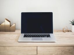 Las computadoras nos siguen ayudando a resolver tareas del día a día y con los siguientes consejos podrás mantenerla en las mejores condiciones. Unsplash.
