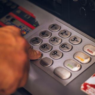 ¿Abrirán los bancos este 12 de diciembre?