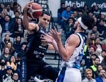 El equipo de Fuerza Regia se aprovechó de un bache que sufrieron los Astros en un juego que estaba siendo por demás competitivo. Ahora, los de Nuevo León lideran 2-1 en la Final. ESPECIAL/ @FuerzaRegia