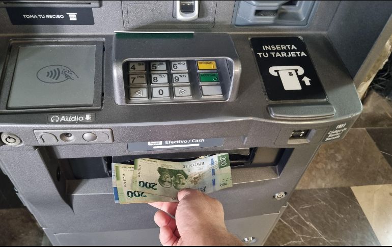 A pesar de que en su mayoría los bancos no abren sus sucursales, hay uno que sí dará servicio. /EL INFORMADOR