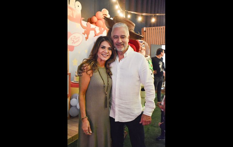 Handy de Ortiz, Mateo Mora y Pablo Ortiz. GENTE BIEN JALISCO/ Marifer Rached