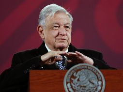 El Presidente López Obrador dijo que cumplirá con la resolución del Instituto Nacional Electoral, que le solicitó que retire un discurso que pronunció la semana pasada. EFE / S. Gutiérrez