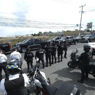 Refuerzan vigilancia en accesos y salidas del AMG por temporada vacacional